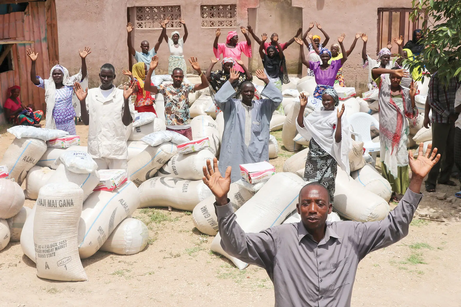 Five Ways to Pray for Persecuted Christians in Nigeria - The Voice of ...