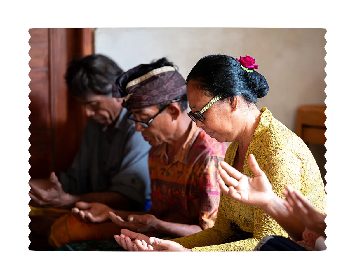 Group of people praying