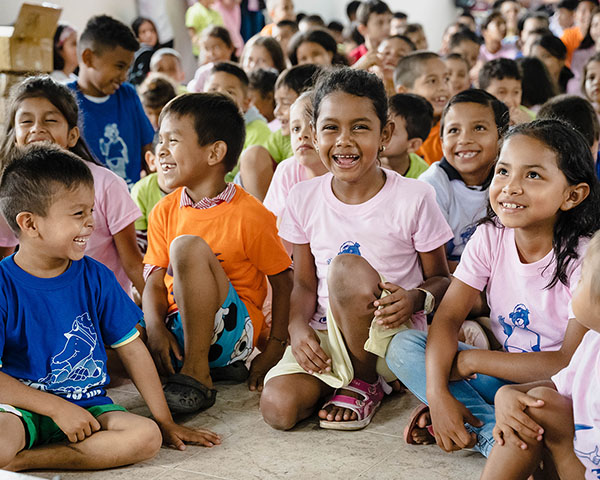 Voice of the Martyrs Praying for Persecuted Christians in Colombia