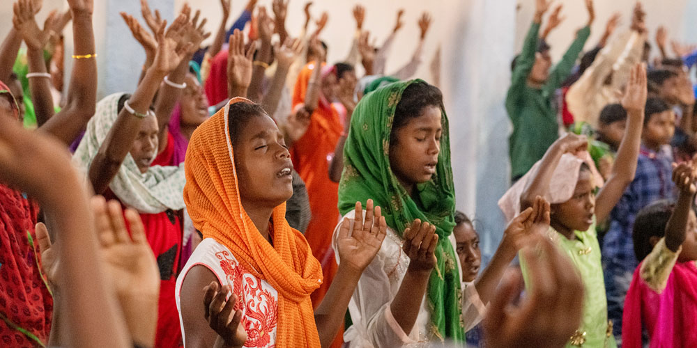 Girls praying