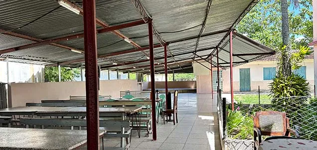Outdoor area with shade